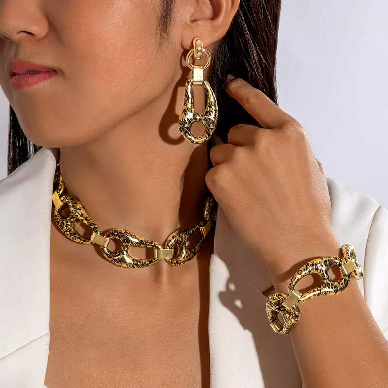 欧美跨境 时尚个性豹纹CCB项链 朋克风夸张复古手镯耳环首饰套装