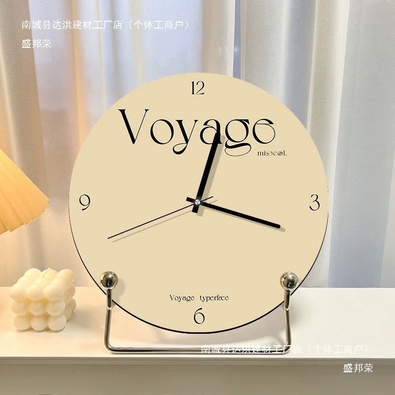 Скандинавский кремовый стиль, креативные маленькие часы, маятниковые настольные часы, стиль гостиной, украшение для входного стола, модные дорогие часы