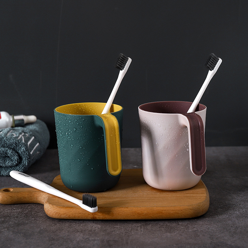 Handle cup