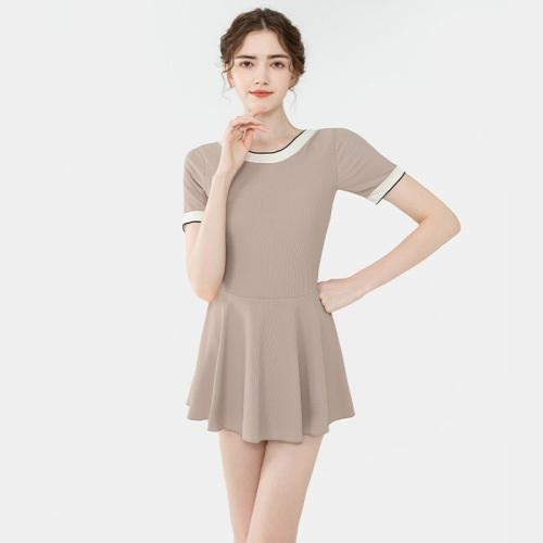 Momasong swimsuit women's one-piece skirt style new belly-covering slimming backless boxer-angle conservative hot spring swimsuit