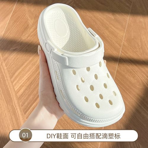 Eva Thick Sole Hole Shoes for Women, Outwear, Non-Stinky Feet, Summer 2024 New Model, Squeezing Sensation, Anti-Slip Beach Shoes for Women