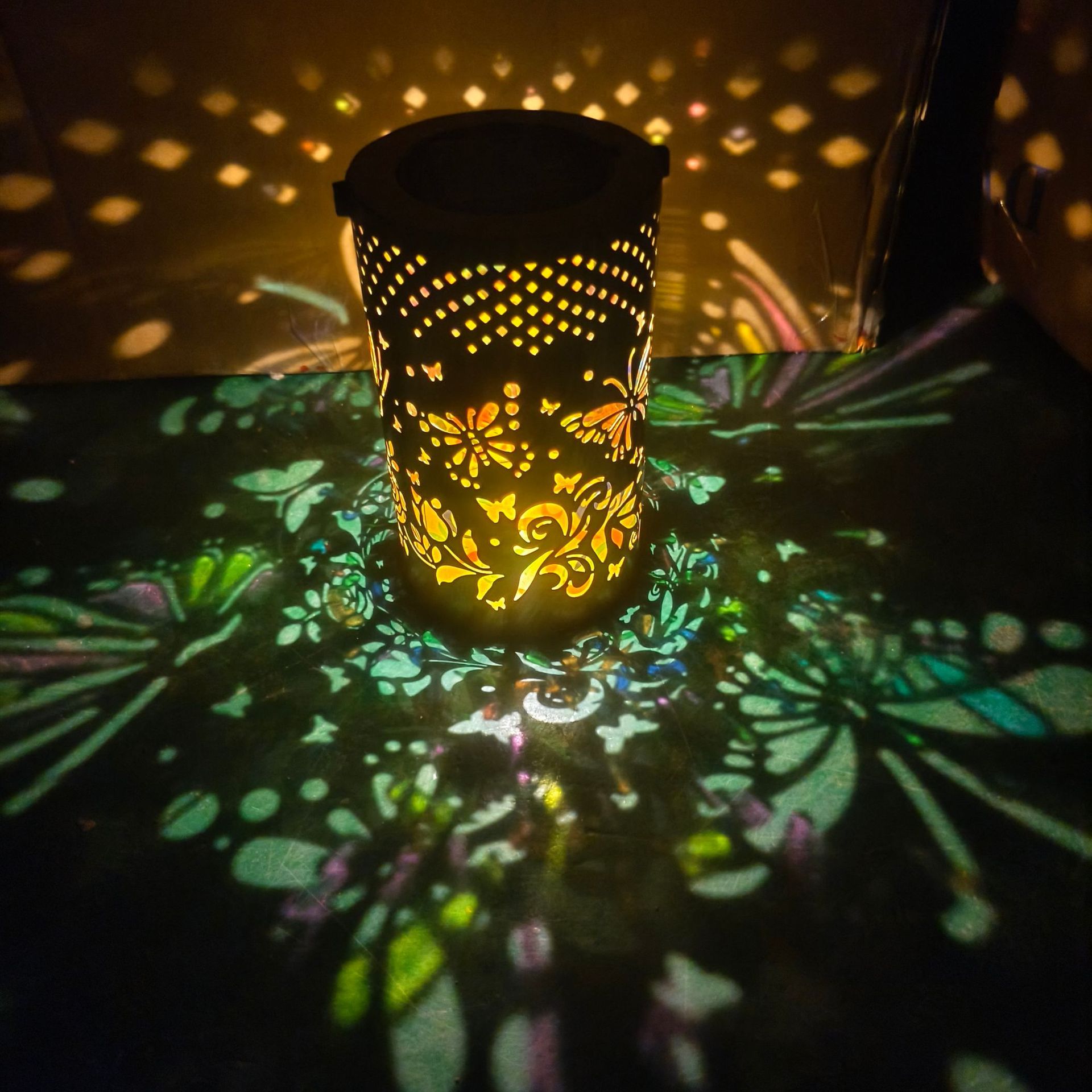 Cross Border Amazon Solar Waterproof Butterfly Projection Lamp LED Outdoor Camping Chandelier