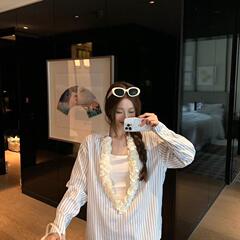 立体花朵蓝色条纹v领衬衫女早秋设计感小众衬衣别致绝美上衣86623