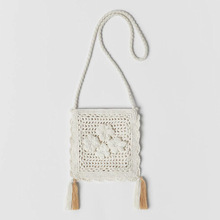 新款国风棉线钩针包花朵流苏可爱草编手机包女夏编织包单肩斜跨包