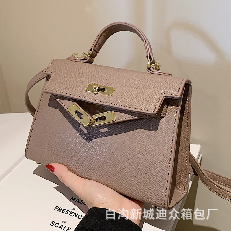 Trendy Kelly Bag Women's Handbag with Textured Lock, Small Square Bag, 2026 New Style, Fashionable Versatile Classic Pu Crossbody Bag