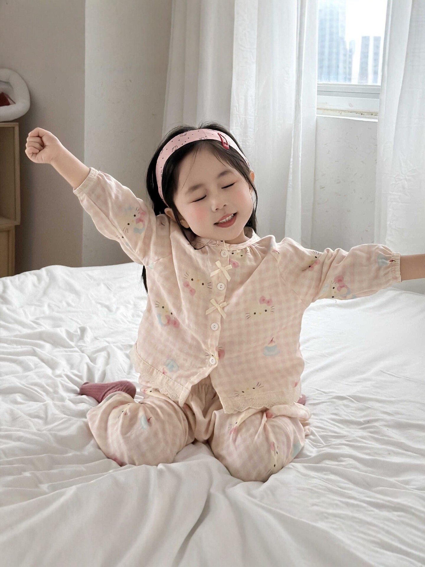 Children's autumn cardigan