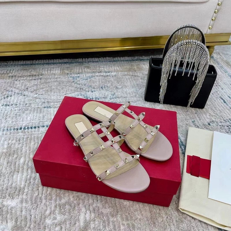 Nude Matte Flat Bottom