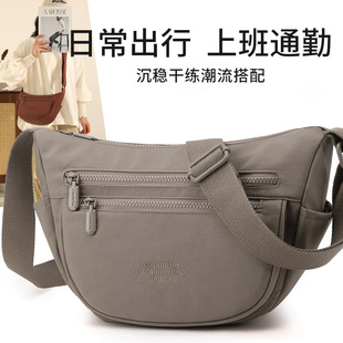 Colorful Fox��ڴ���Ӱ�2025�����¿����ˮ�������μ�Ůб���