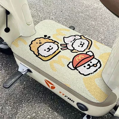 Electric vehicle foot mat: Puppy Free Cutting Dust Removal and