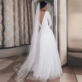 欧美外贸新娘主婚纱2025新款长袖蕾丝出门纱露背小拖尾旅拍婚纱女