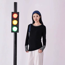 女士家居服;孕妇T恤;睡裙