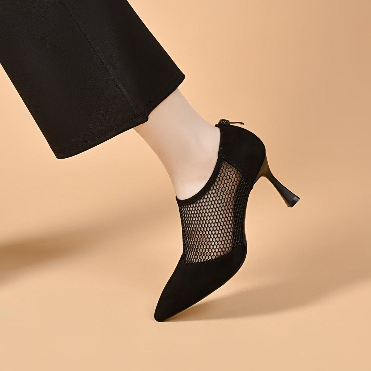 Giày sandal cao gót nữ mũi nhọn hở ngón, chất liệu da thật kết hợp lưới thoáng khí, gót 7 cm — Màu đen - 7cm