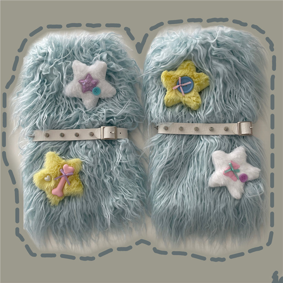 파란색 모피 양말