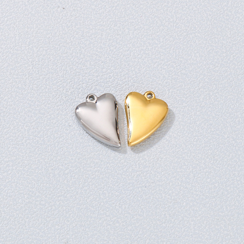 6g Weight 0.03µm Gold Plating Thickness PVD Coated Gold Plating Process Pendant Jewelry Making Type 1 Piece Stainless Steel 18K Gold Plated Heart Shape Polished Pendant