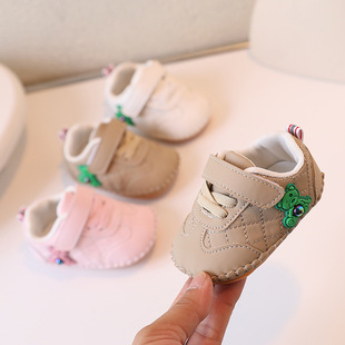 One-piece delivery Spring and Autumn new 0-1 year-old half baby soft bottom toddler shoes 6 male and female newborn cartoon toddler shoes 15