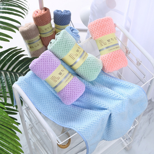 New pineapple plaid coral velvet soft towel, non-shedding face towel, face towel, water-absorbent and breathable face towel