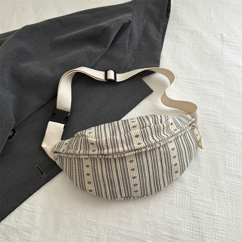 bolsos de chicas japonesas bolsos de pecho impresos bolsos de cintura de chicas suaves bolsos de nicho simple bolsos deportivos universales