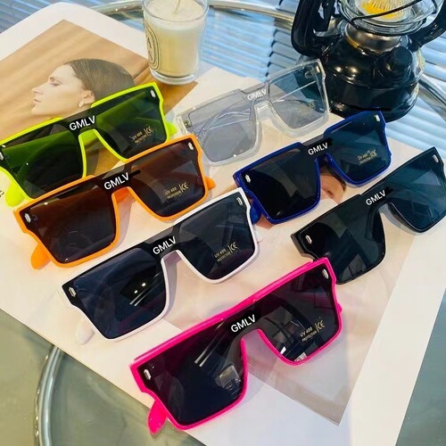  New Retro Children's One-piece Sunglasses, Instagram Style, Rice Pin Personality Fashion Simple Large Frame Comfortable Dark Sunglasses