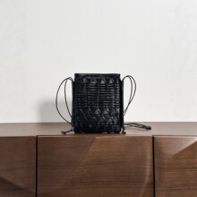 真皮手工编织圆筒手机包迷你水桶小包时尚色彩韩版沙滩包斜挎包包