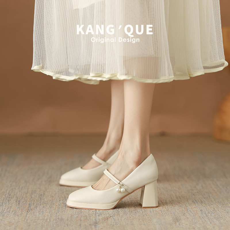 Mary Jane Shoes for Women 2026 Spring New Style Elegant Waterproof Platform Simple Round-Toe French Retro Chunky High Heels Mary Jane Shoes for Women 2026 Spring New Style Elegant Waterproof Platform Simple Round-Toe French Retro Chunky High Heels