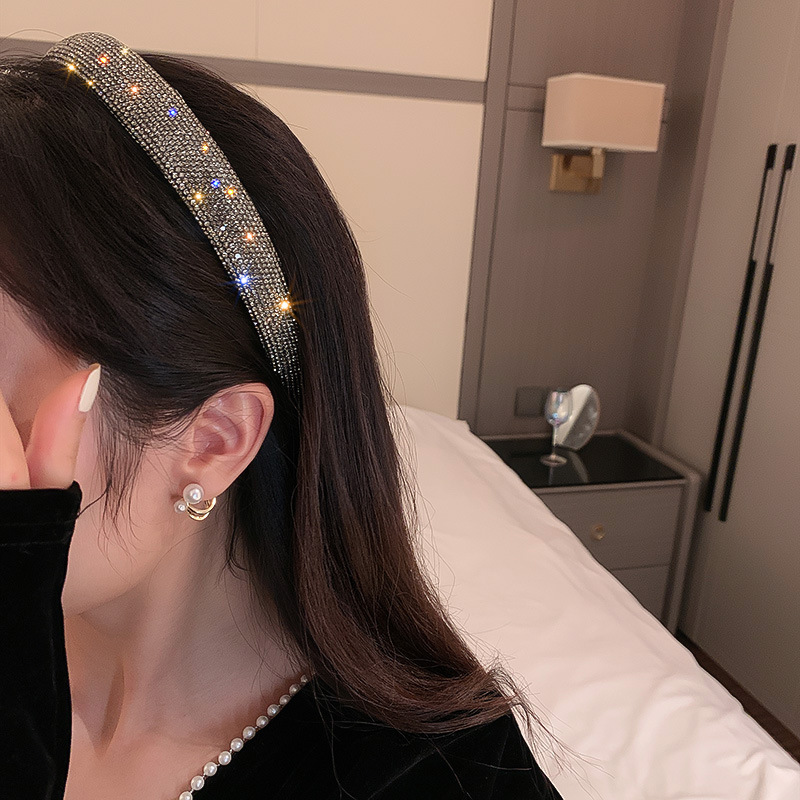 Plně super třpytivý temperamentní všestranný barevný diamantový lisovaný pásek jednoduchý a personalizovaný módní síťový červený_voghion.com