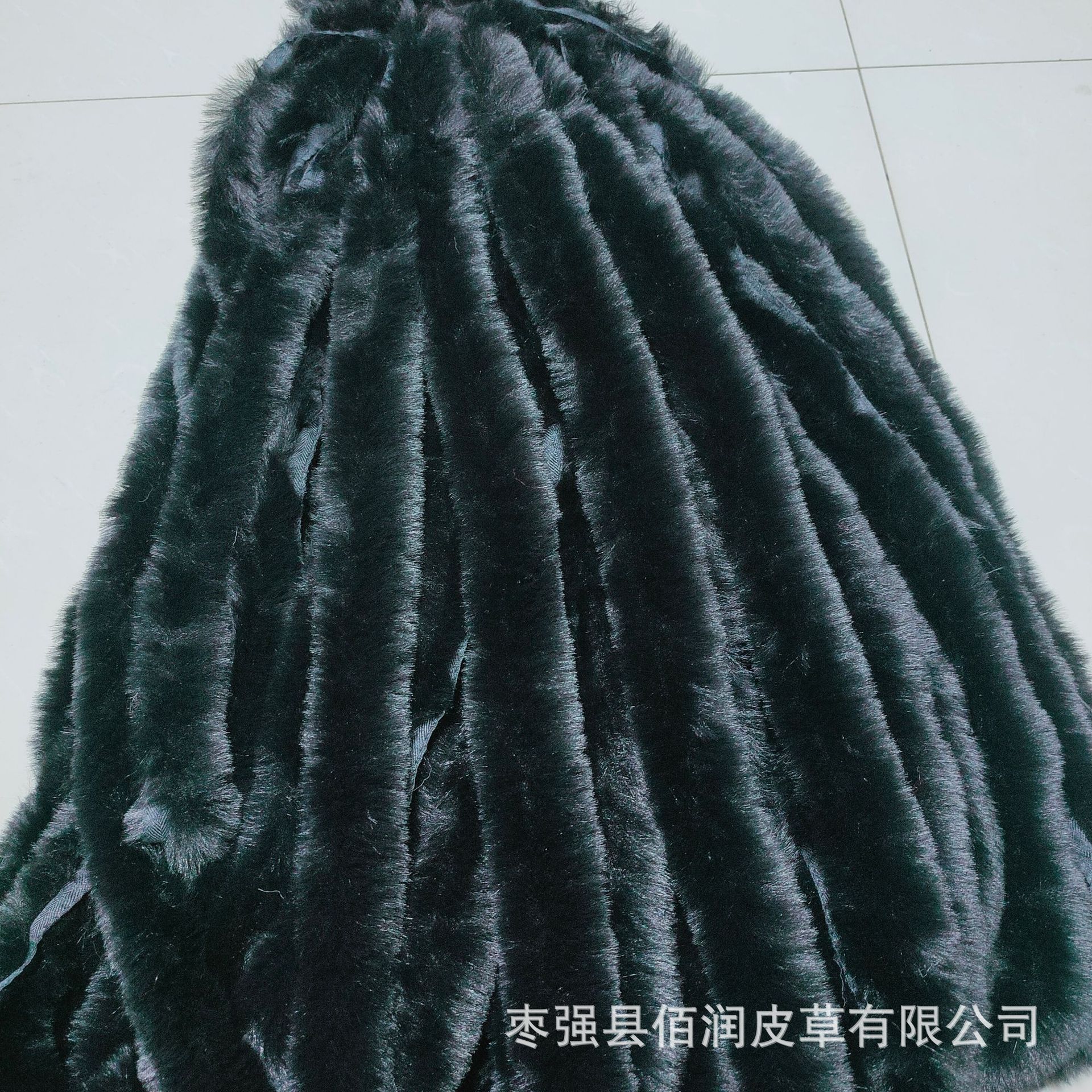 Tiras de imitación de piel de conejo al por mayor para trajes Tang y Hanfu, materiales de bricolaje para ribetes, tiras para sombreros y prendas de vestir, cuellos de piel sintética.