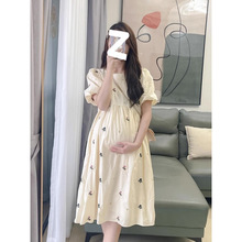 2025新款孕妇夏装连衣裙洋气法式泡泡袖碎花裙小个子孕妇夏季套装
