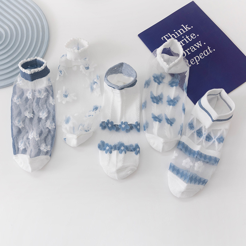 Women's socks summer thin socks cool breathable hollow glass stockings ultra-thin mesh student silk socks