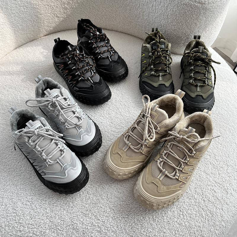 Fleece-Lined Warm Outdoor Hiking Shoes for Winter, Thickened for Warmth, Non-Slip and Wear-Resistant Men's Casual Sports Shoes Fleece-Lined Warm Outdoor Hiking Shoes for Winter, Thickened for Warmth, Non-Slip and Wear-Resistant Men's Casual Sports Shoes