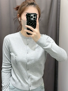 URAZ 25新女装莫代尔棉混纺圆领针织开衫长袖糖果衫可机洗474982