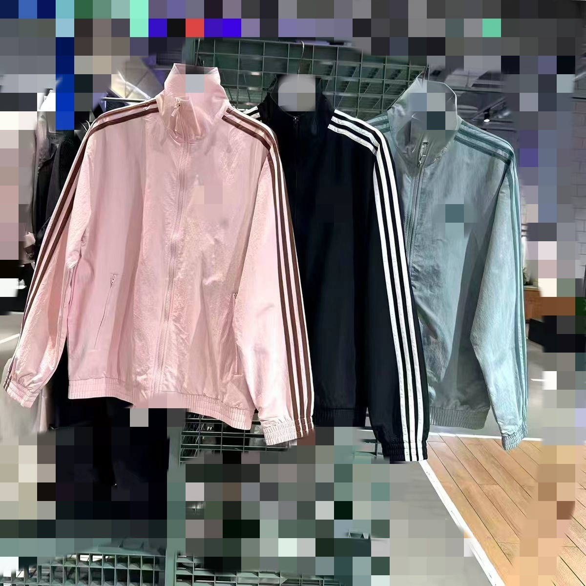 Classic three-stripe light pink stand-up collar sports jacket, same style as worn by Korean bloggers, loose fit, slimming, versatile and suitable for everyone 9497
