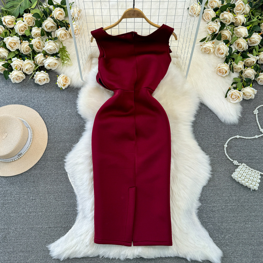 Elegant Off-Shoulder Slim Fit Bodycon Dress with 3D Floral Embroidery High Waist Midi Length Women's Clothing/Dress_ecoleips.com