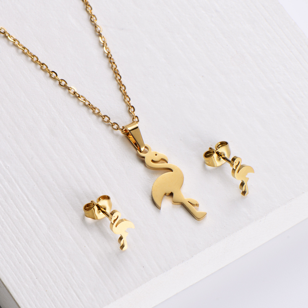 fashion titanium steel hollow red-crowned crane necklace earrings set wholesale Nihaojewelry