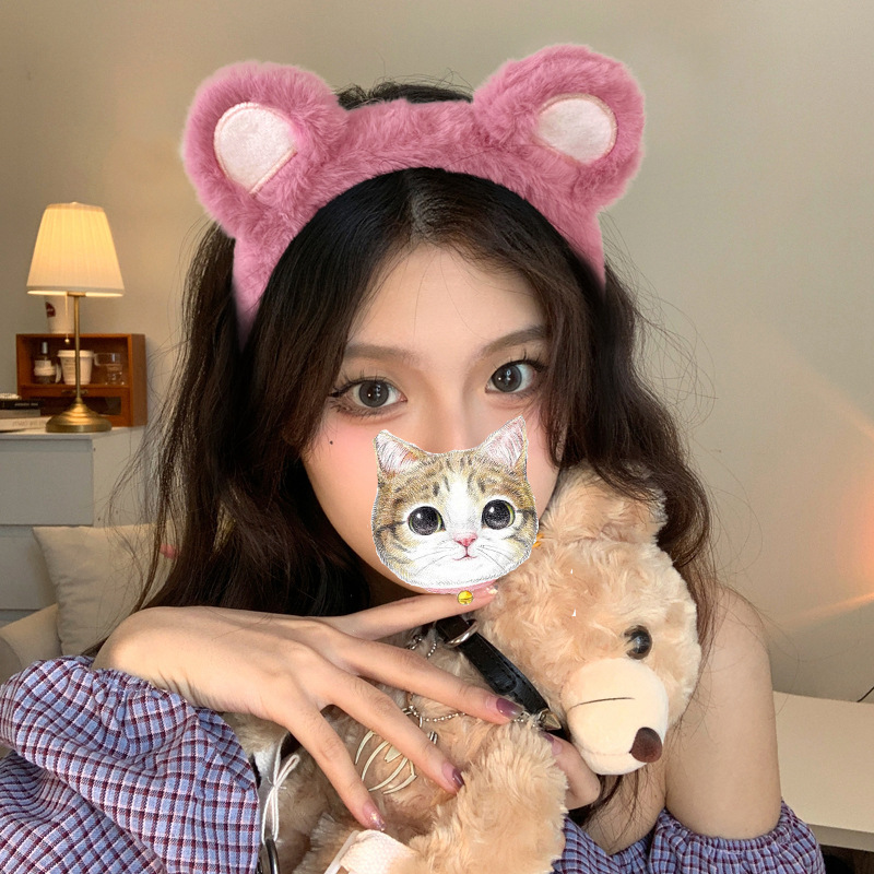 大きなイチゴクマのヘアクリップ、かわいいぬいぐるみ風漫画ヘアピン、女の子らしい甘いシャーククリップ、新しいヘアアクセサリー、ヘアピン|undefined