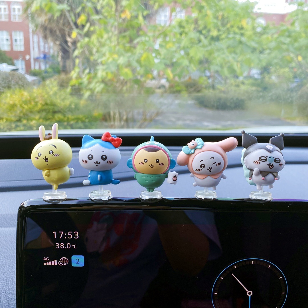 Little Eight Usachi Giikawa Little Friends Car Doll Car Center Console New Ornament Decoration Doll