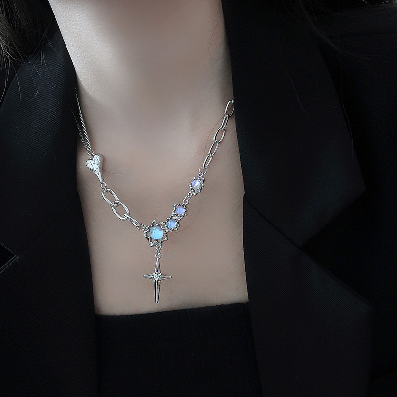 Fashion Cross Alloy Inlay Rhinestones Pendant Necklace