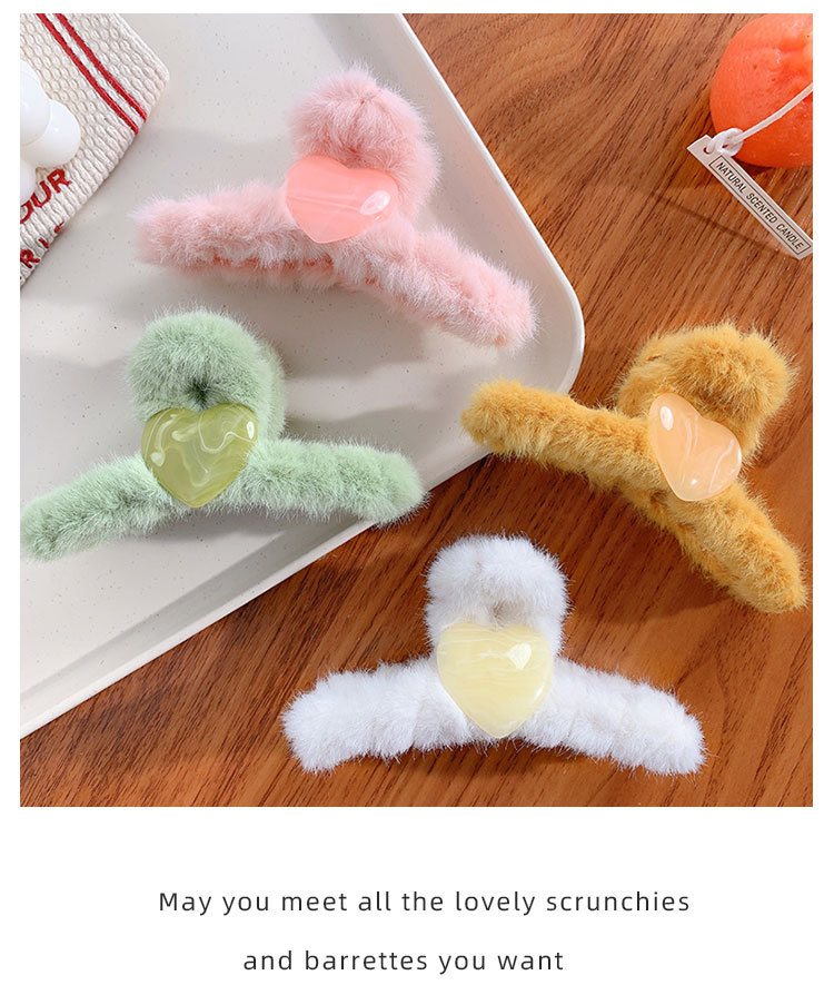 毛绒爱心抓夹_06.jpg
