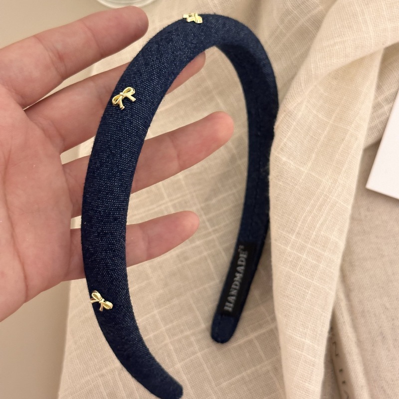 質感の銀色の蝶結びのデニムのカチューシャの博主の金のカチューシャの甘くてかわいいカチューシャのファッションの髪飾りの女性の2024年|undefined