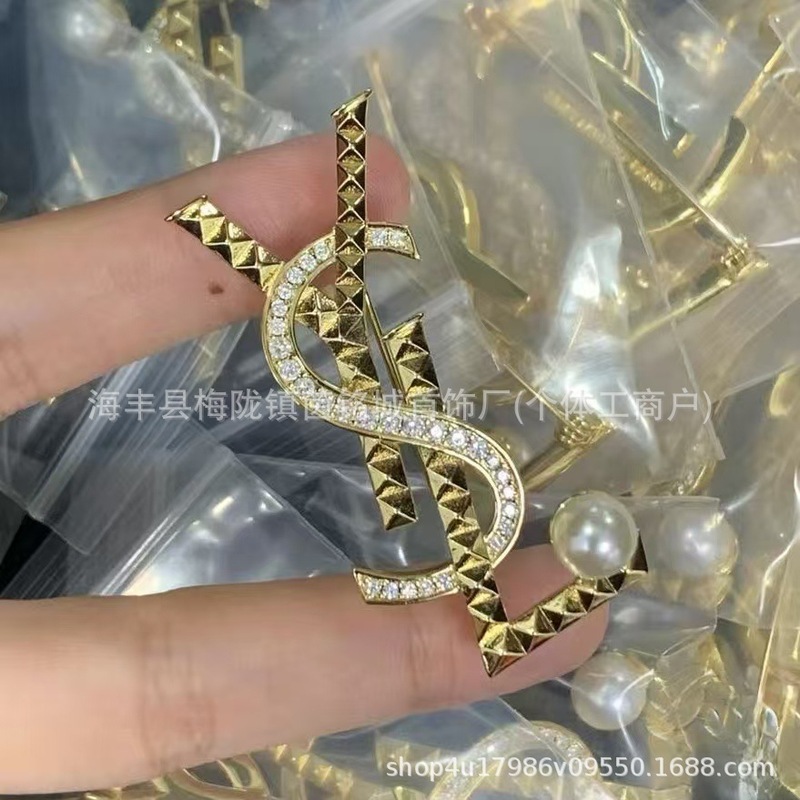 圣家新款杨树林胸针竹节别针字母百搭不规则针扣撘配大衣包包饰品|undefined