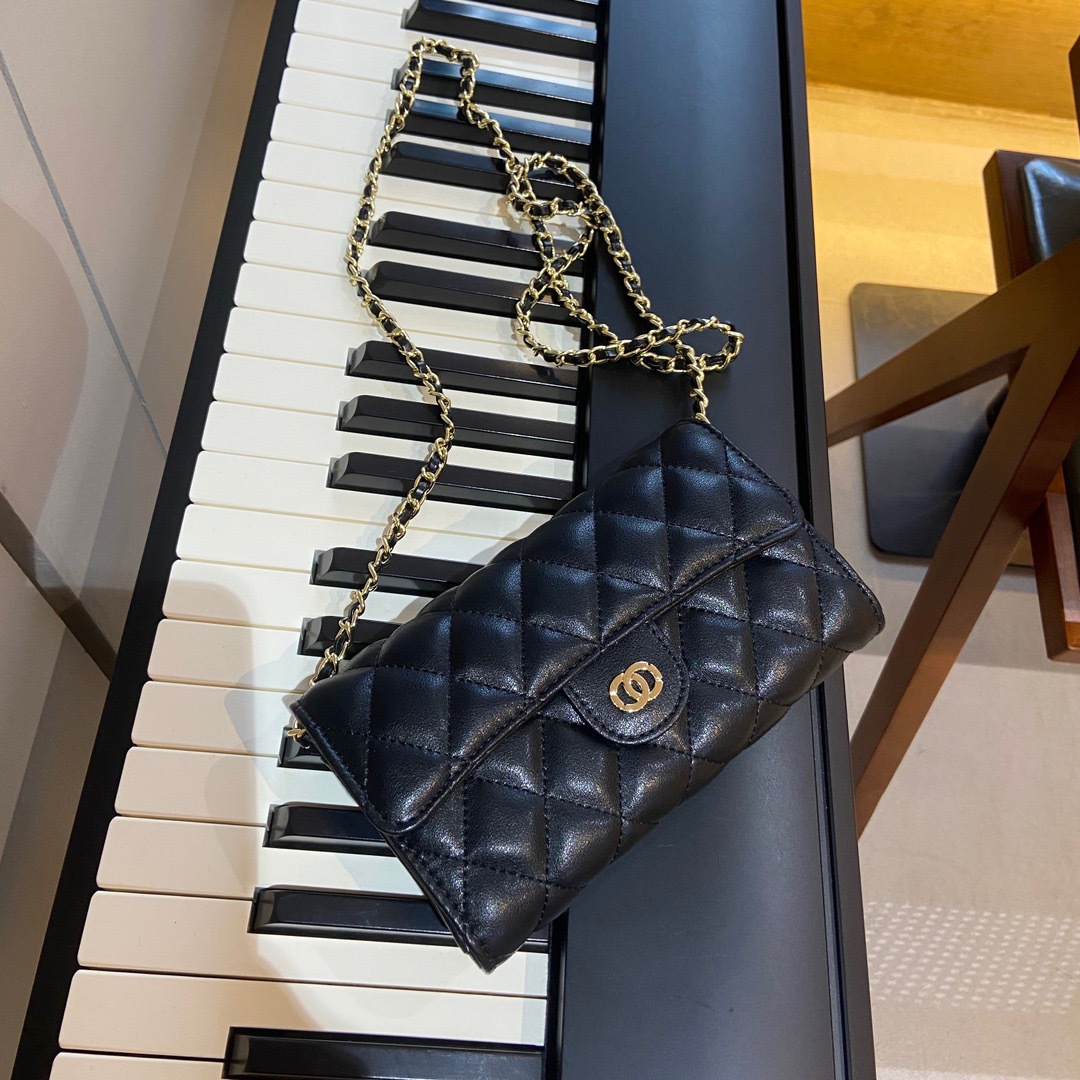 대형 검정색은 휴대폰을 보관할 수 있으며 수집 및 선물 제공이 가능합니다.