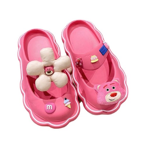 A pair of women's summer outerwear French versatile student cute girl's heart flower thick sole height increasing sandals with one-step wear half slippers