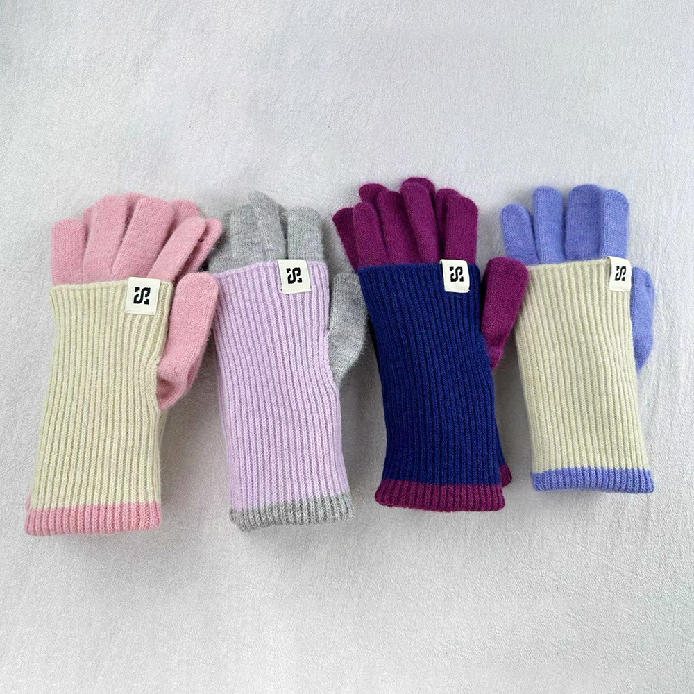 Moda de color dulce lana de punto largo guantes calientes gruesos guantes de moda de bicicleta al por mayor