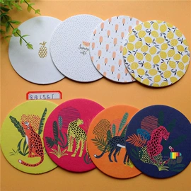 车挂;餐垫、杯垫;一次性手环