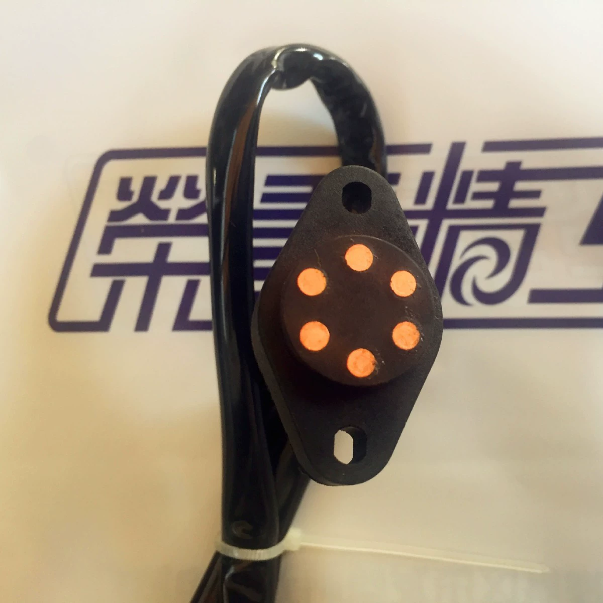 Производители напрямую поставляют CG125, показанная линия передачи, модель, пять ступеней, встроенные аксессуары для модификации мотоцикла