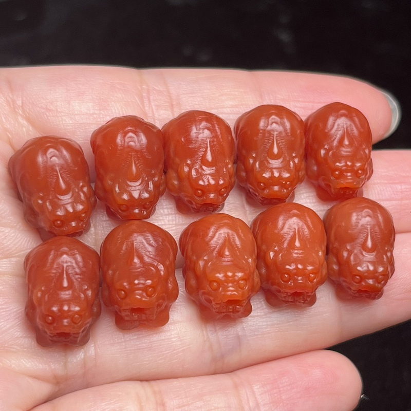 7A Grade Carved Red Agate Pixiu Loose Bead Mascot 11mm with Various Cultural Toys DIY Versatile Accessories
