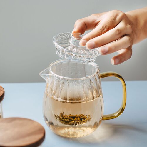 Japanese-style glass tea cup with lid, filtered office water cup, simple men's and women's large-capacity tea separation cup