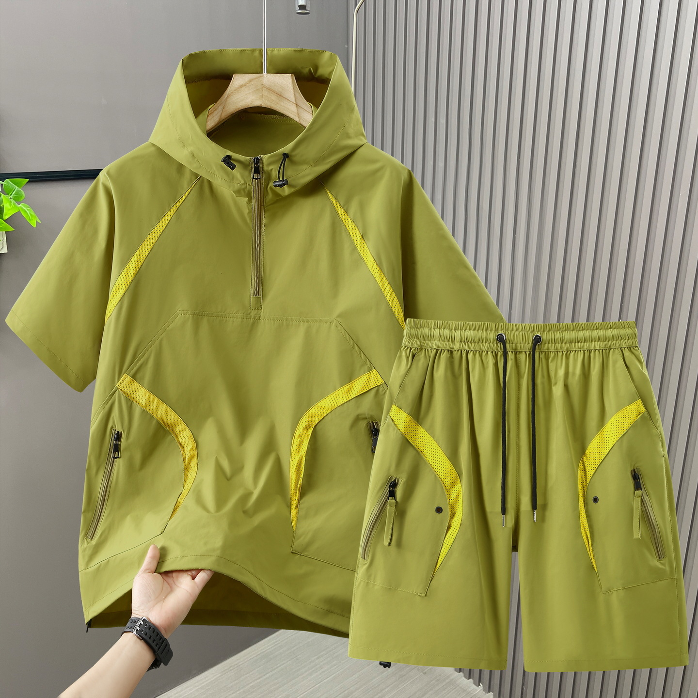 2026 New Large Size Men's Clothing 190kg Lightweight Breathable Hooded Short Sleeve Shorts Set Casual