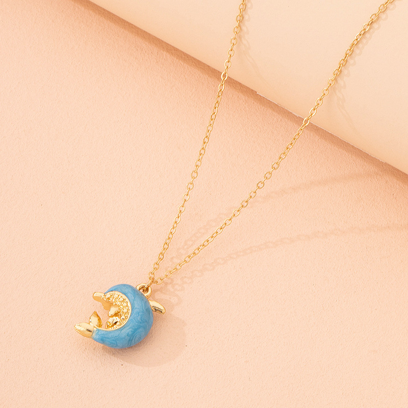 Japanese And Korean-style Light Luxury High-end Personalized Blue Whale Necklace Female Student Cute Simple Temperament Clavicle Chain Pendant Female display picture 3