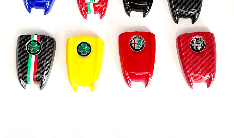 Suitable for Alfa Romeo Giulia Modified Original Car Key Shell Stelvio Carbon Fiber Pattern Key Back Cover
