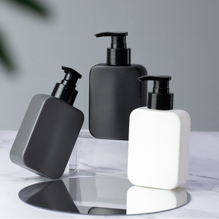 A Men's Facial Cleansing Bottle 150ml Flat Square Bottle Portable Pe Lotion Press Bottle Cosmetic Dispensing Bottle